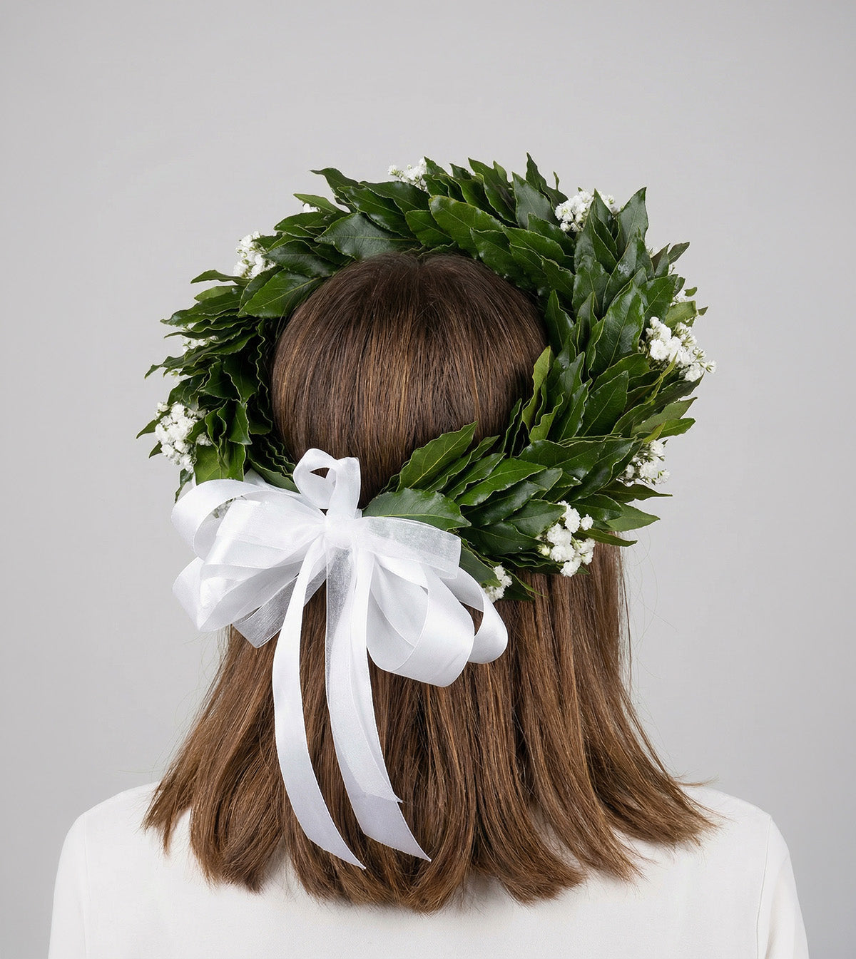 Corona di laurea a Torino in alloro fresco con gypsophila