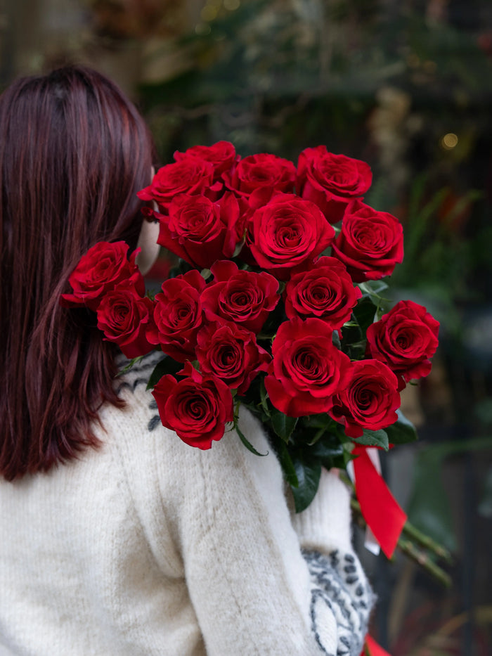 Bouquet di Rose a Torino: come scegliere tra gambo lungo, confezionate e miste