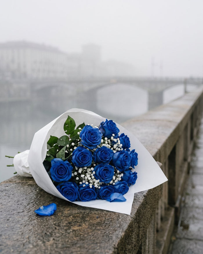 Rose blu: esistono davvero? Come nascono e cosa significano