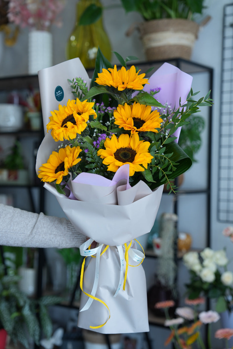 Bouquet di girasoli freschi – Consegna a Torino
