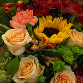 Bouquet Colorato con Girasoli, Rose Pesca e Garofani | Consegna a Torino