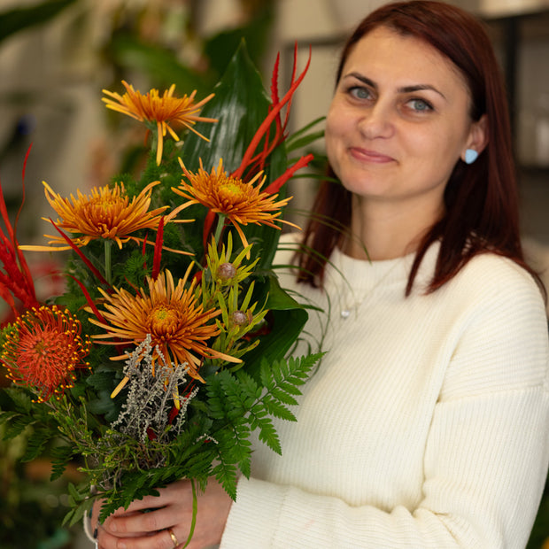 Bouquet con Crisantemi Arancio e Fiori di Stagione | Consegna a Torino