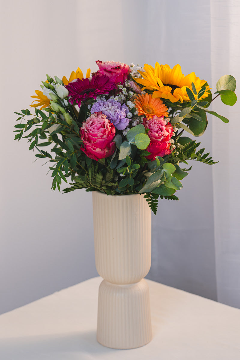 Bouquet Colorato con Girasoli, Gerbere e Rose | Consegna a Torino