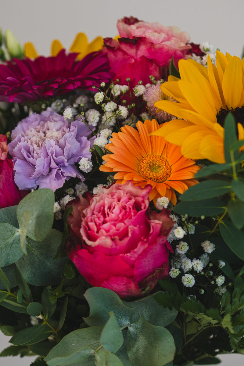 Bouquet Colorato con Girasoli, Gerbere e Rose | Consegna a Torino