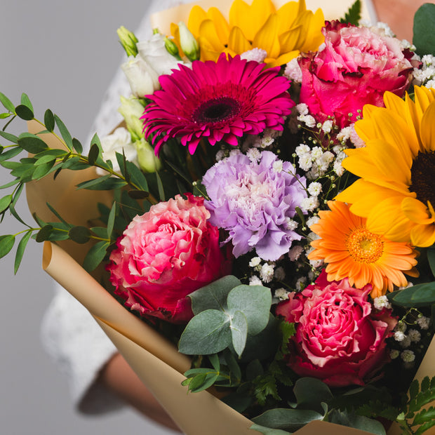 Bouquet Colorato con Girasoli, Gerbere e Rose | Consegna a Torino