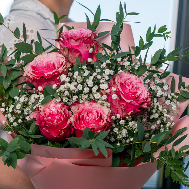 Bouquet di Rose Rosa e Gypsophila | Consegna a Torino