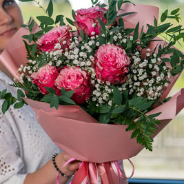 Bouquet di Rose Rosa e Gypsophila | Consegna a Torino Emozioni