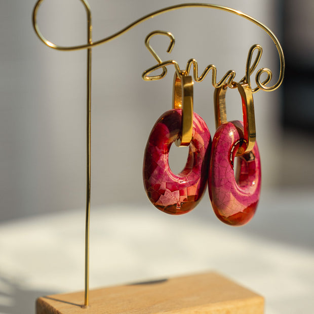 Orecchini Rosa Fucsia Effetto Mosaico – Acciaio Dorato | Clay Design Blossom Shine