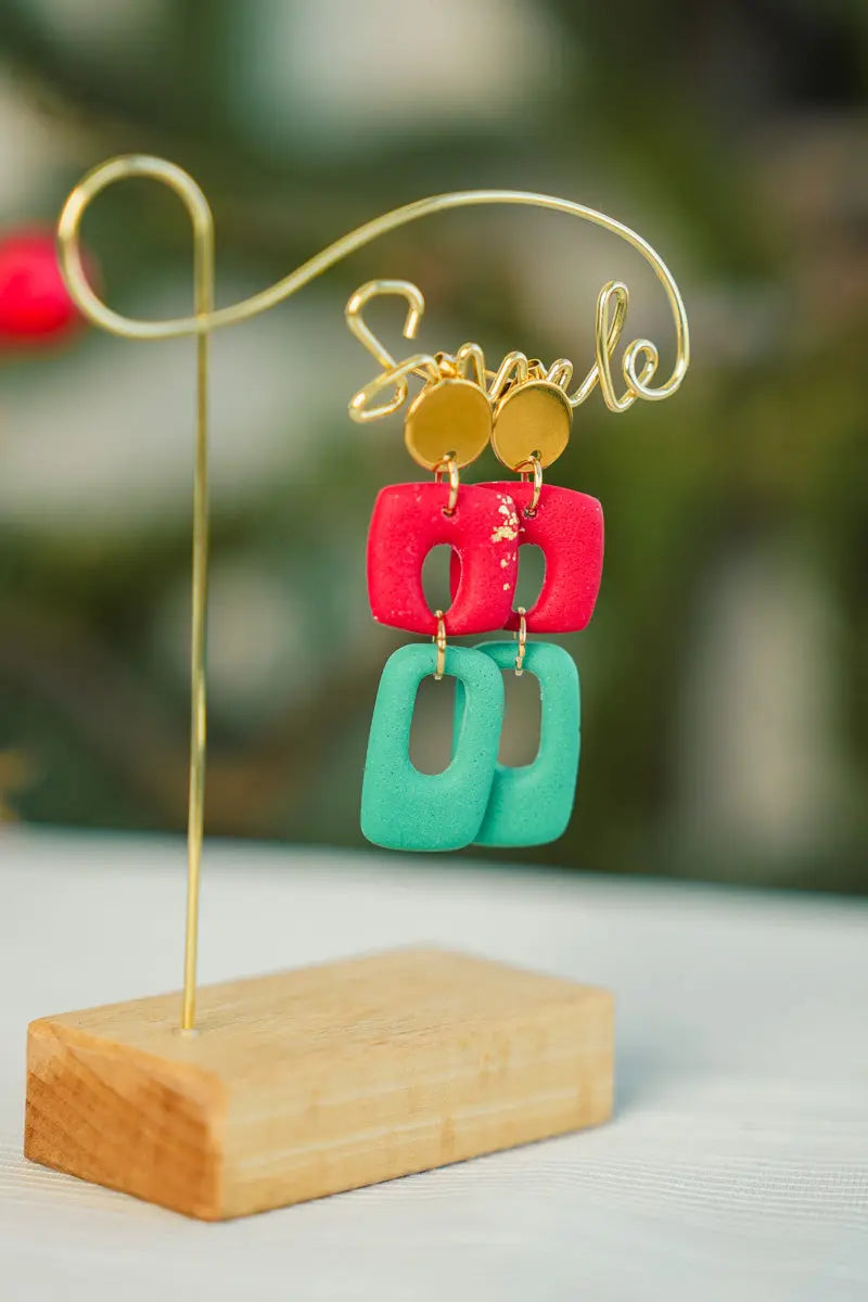 Orecchini artigianali bicolor – Rosso e verde acqua in argilla Emozioni