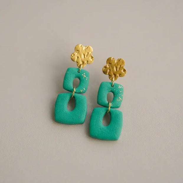 Orecchini artigianali in argilla – Verde acqua geometrico doppio Emozioni