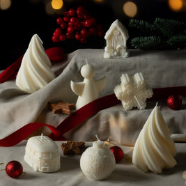 Candela Palla di Natale in Cera di Soia – Artigianale e Decorativa
