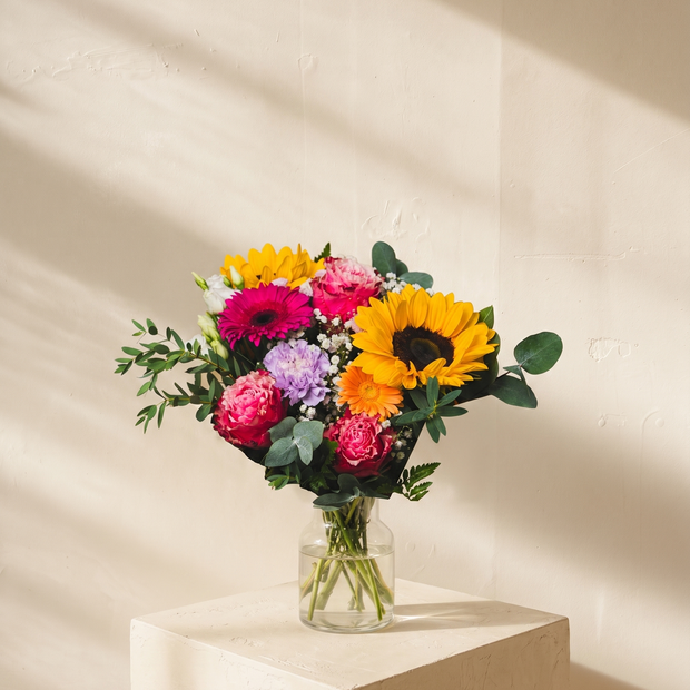 Mazzo di fiori Colorato con Girasoli, Gerbere e Rose | Consegna a Torino