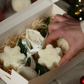 Gift Box Natale – 6 Candele Artigianali in Cera di Soia