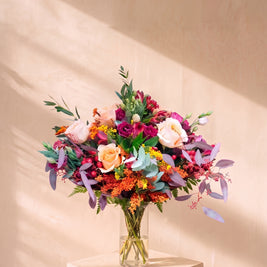 Brughiera, rose pesca e lisianthus nel vaso — Emozioni Fiori Torino