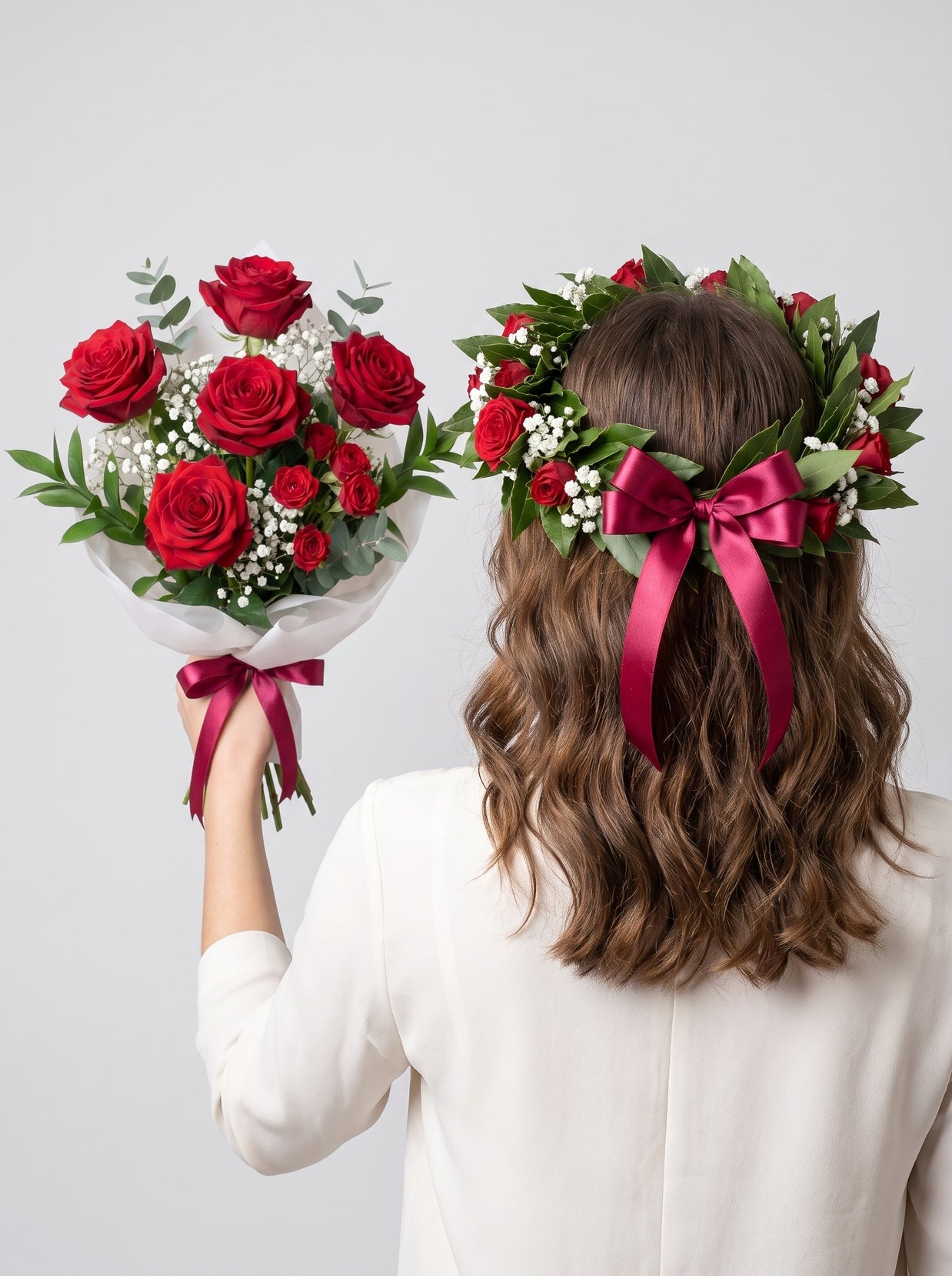 Set corona e bouquet di laurea con roselline rosse — Emozioni Torino
