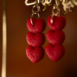 Orecchini Pendentini Cuori Rossi in Argilla | Clay Design