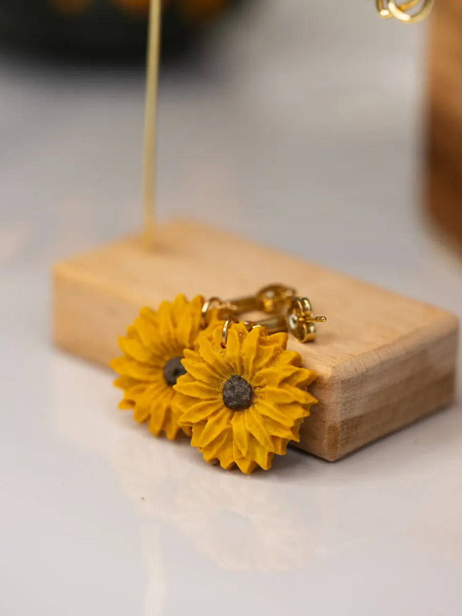 Orecchini Girasole in Argilla – Fatti a Mano | Clay Design Emozioni