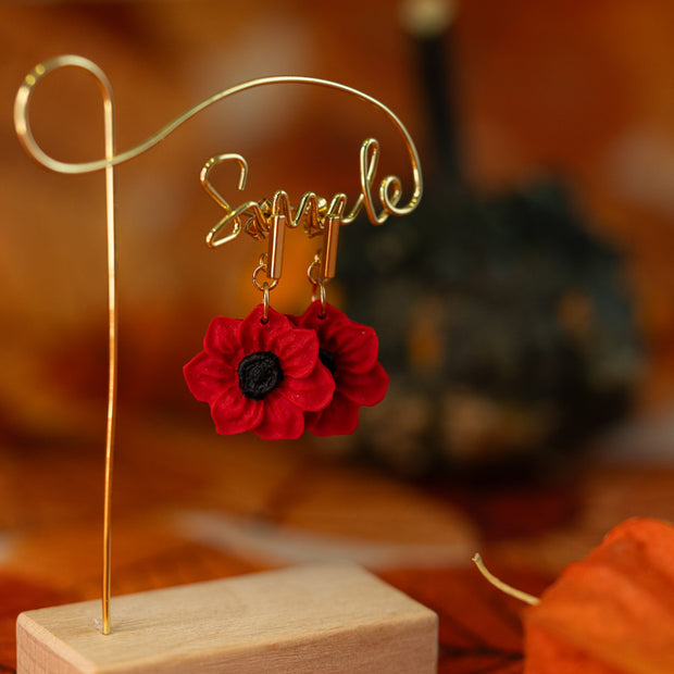 Orecchini Fiore Rosso in Argilla – Artigianali e Leggeri | Clay Design