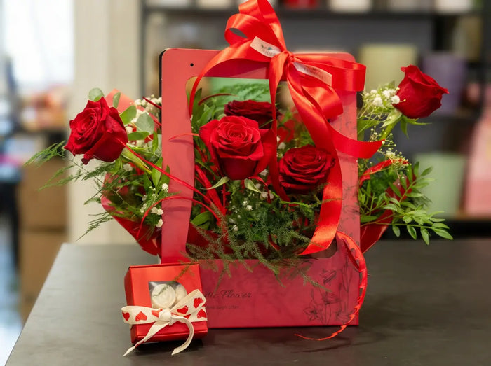 Kit San Valentino: Borsetta di Rose e Tart Profumate – Torino Emozioni