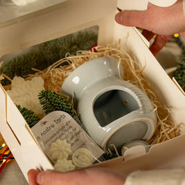 Gift Box Bruciaessenze+Tart+Candela Fiocco in Cera di Soia – Idea Regalo Profumata Emozioni
