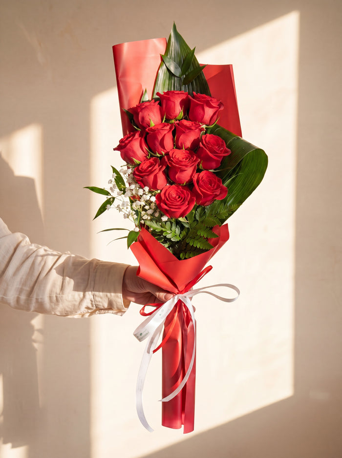 Rose rosse confezionate, mazzo da 11 rose — Emozioni Fiori Torino